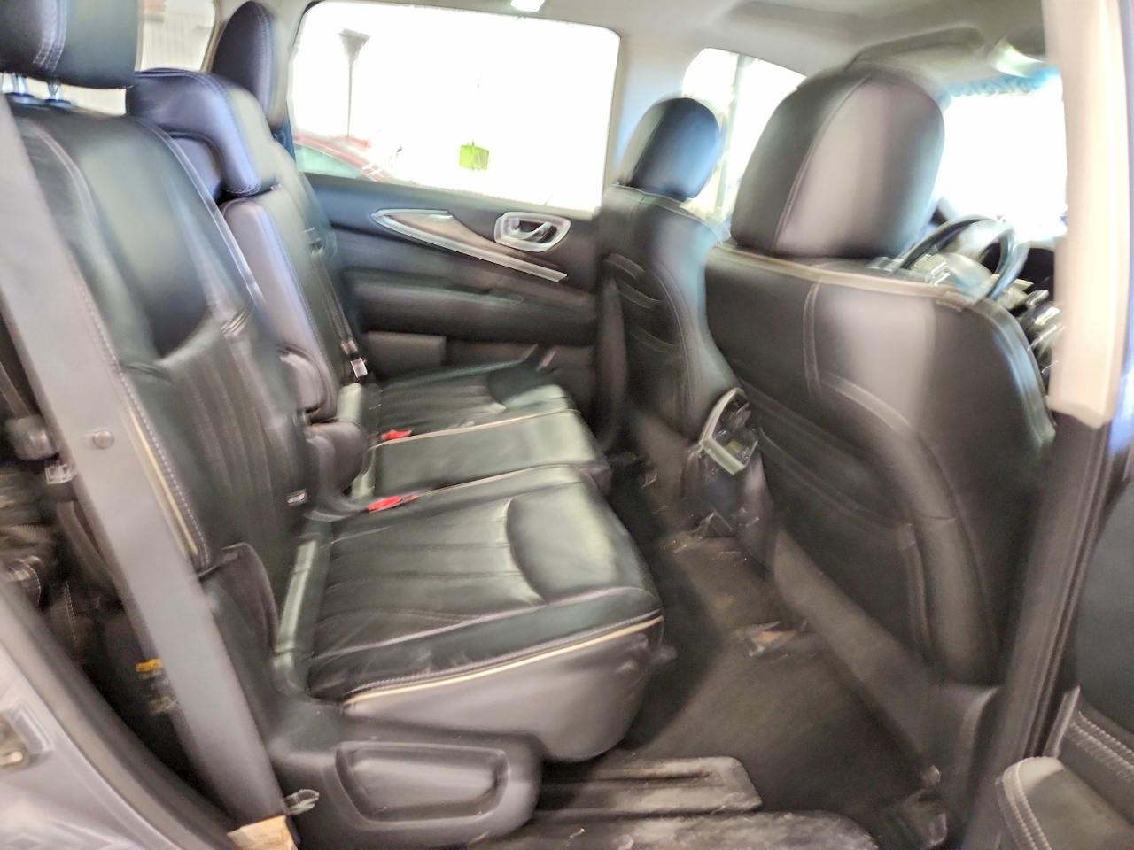INFINITI Qx Base
