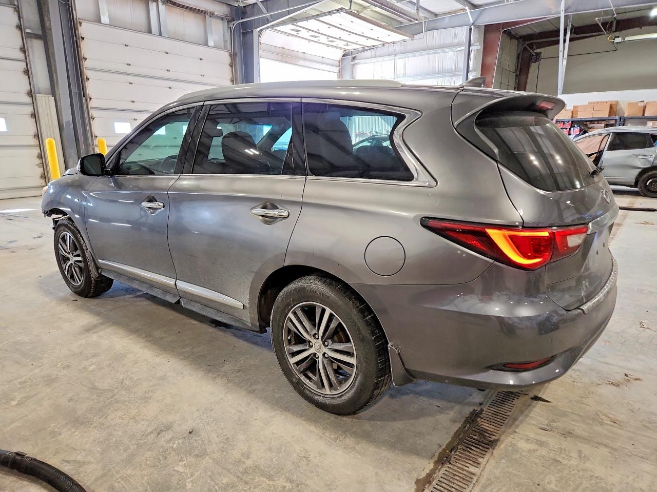 INFINITI Qx Base