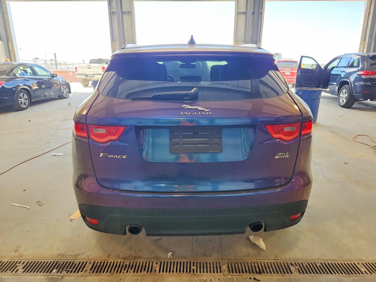 Jaguar F-PACE Prestige
