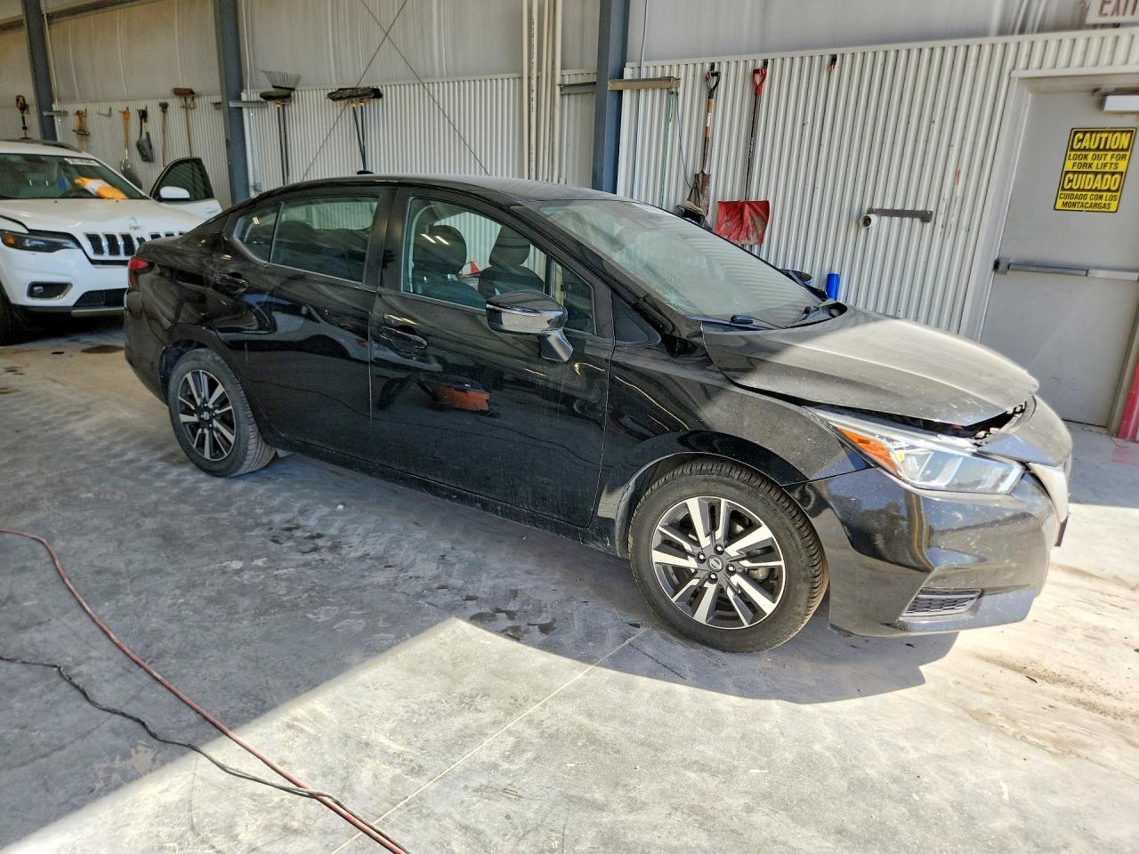 Nissan Versa Sv