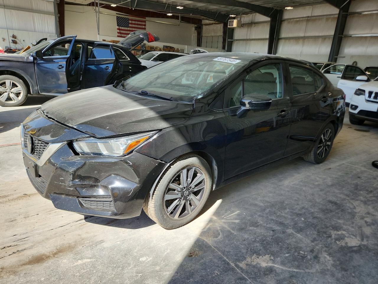 Salvage Nissan Versa Image