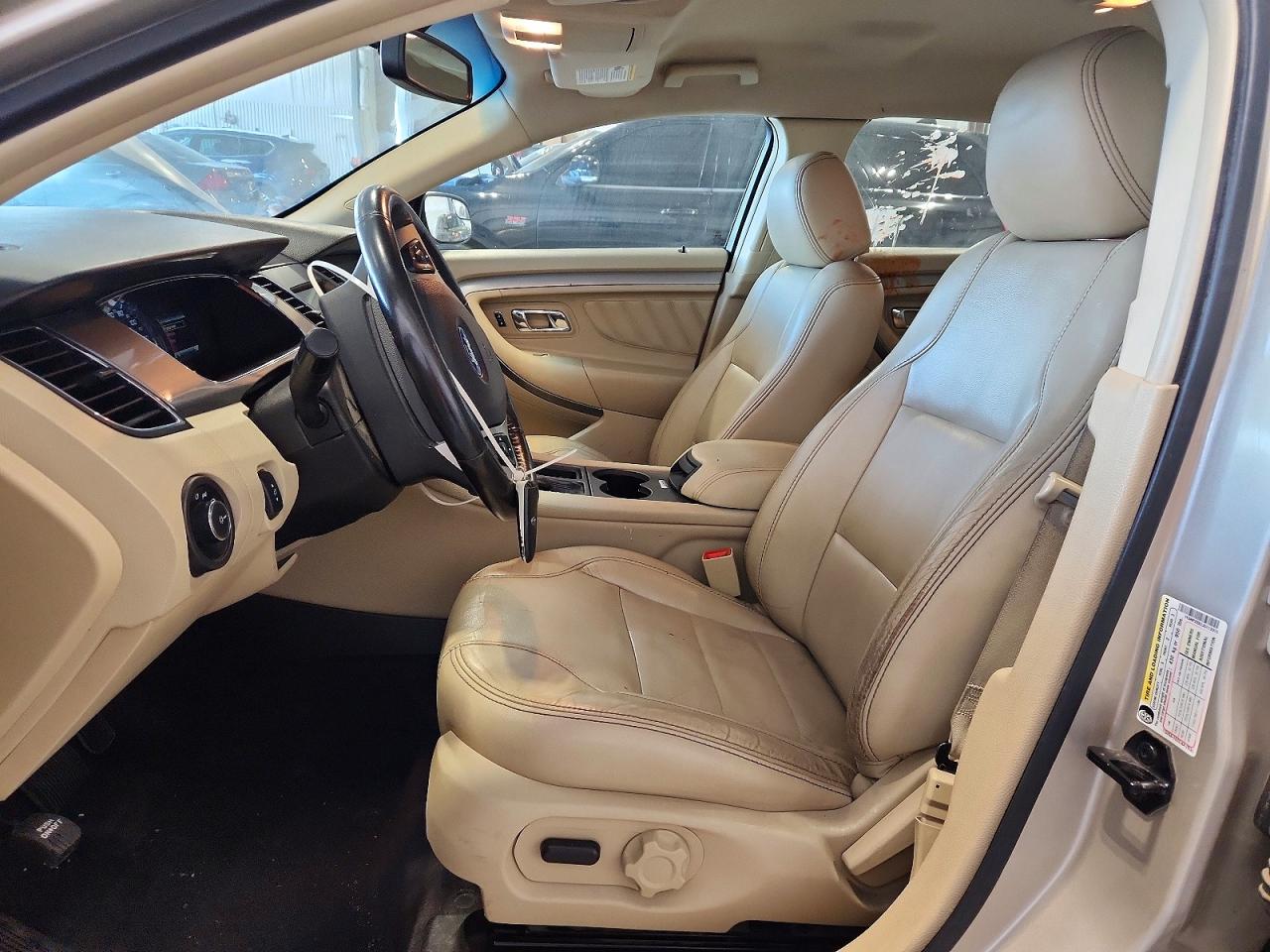Ford Taurus Sel