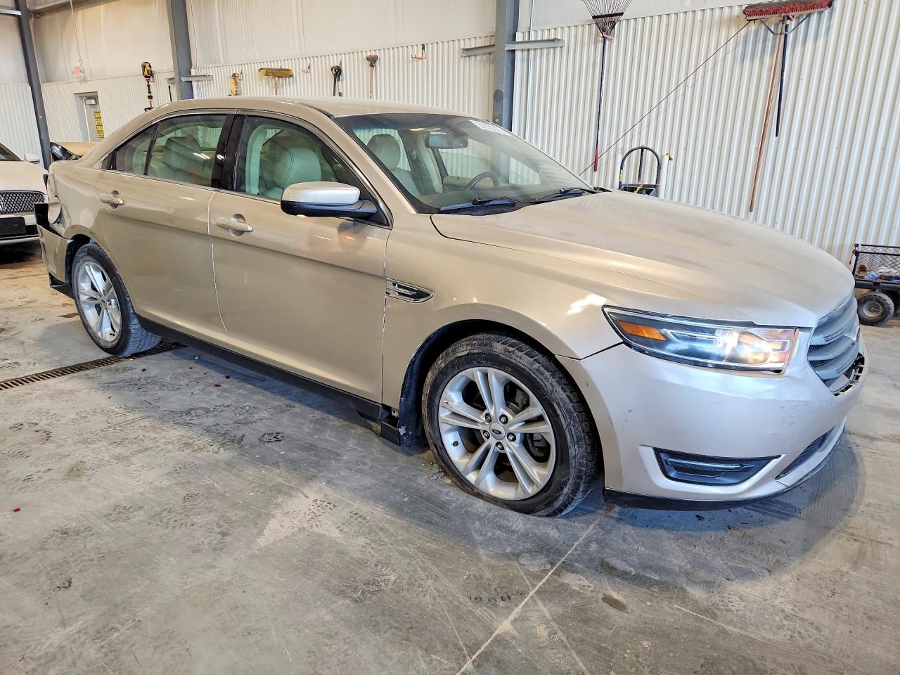 Ford Taurus Sel