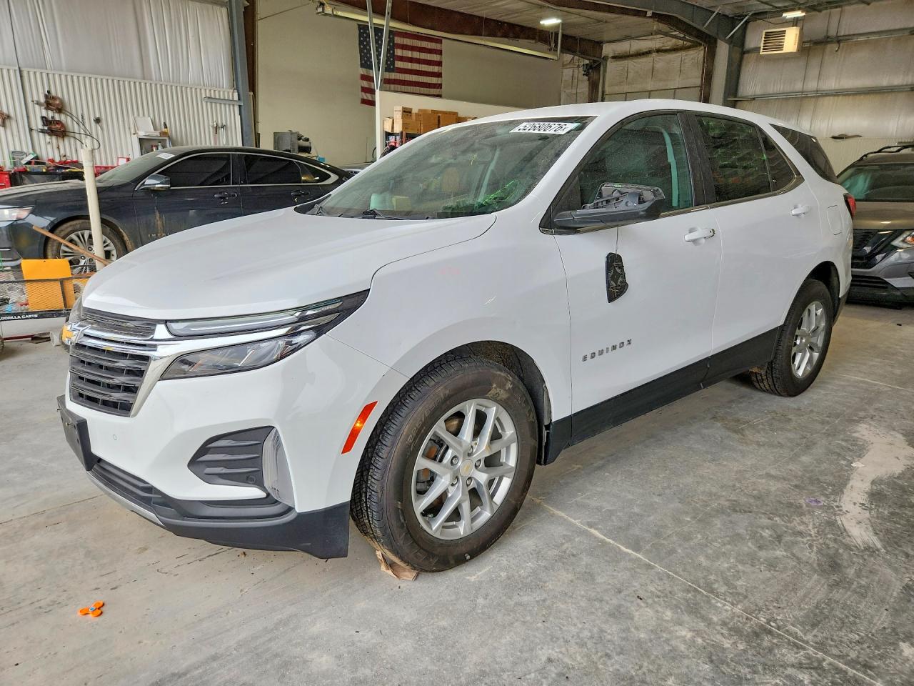 Salvage Chevrolet Equinox Image