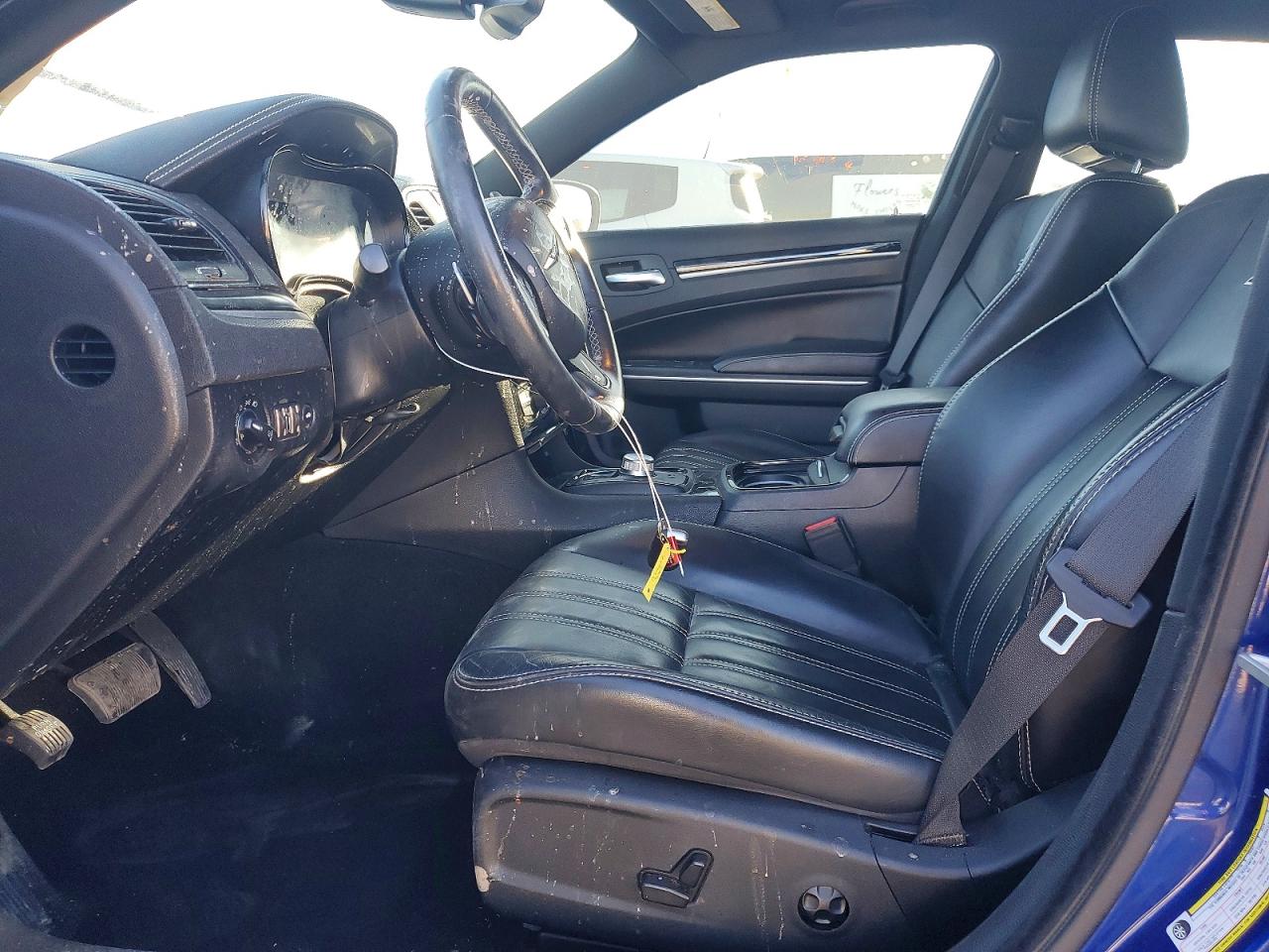Chrysler 300 S