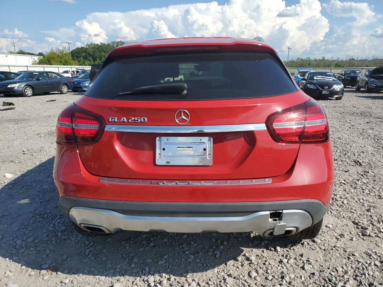 Mercedes-Benz GLA 250