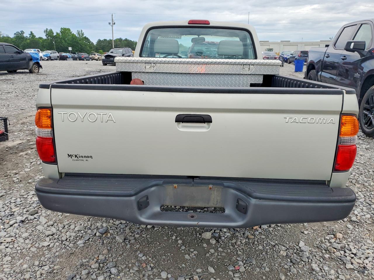 Toyota Tacoma Base