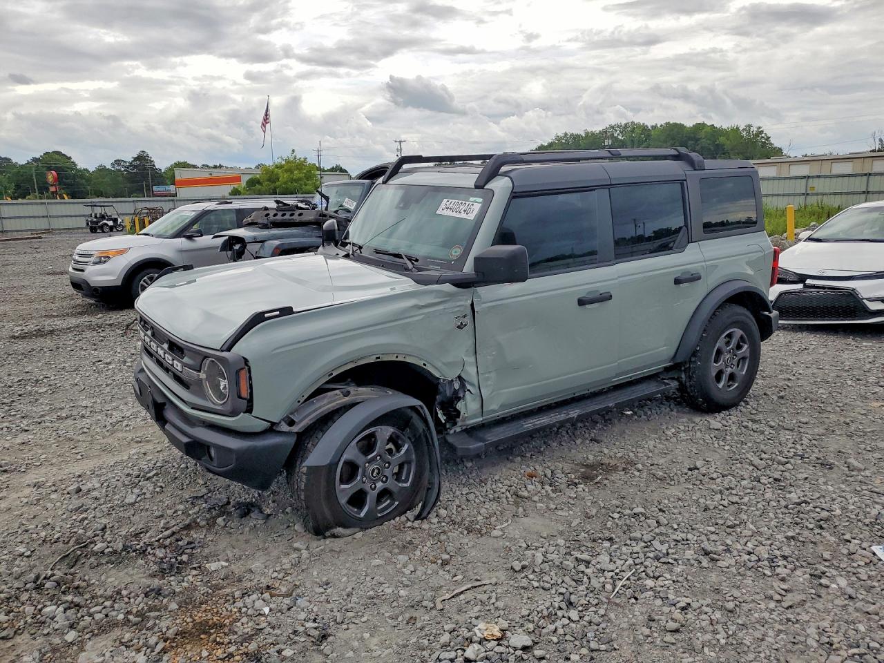 Salvage Ford Bronco Image
