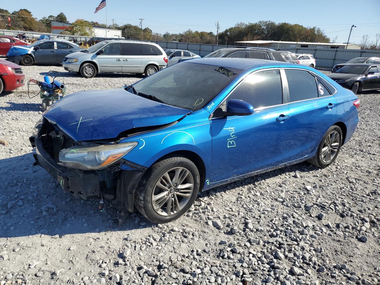 Salvage Toyota Camry Image