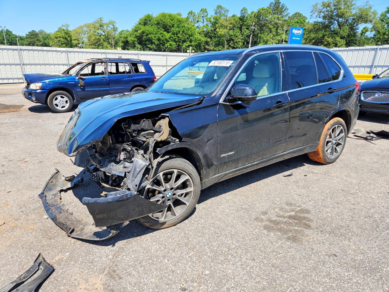 Salvage BMW X Series Image