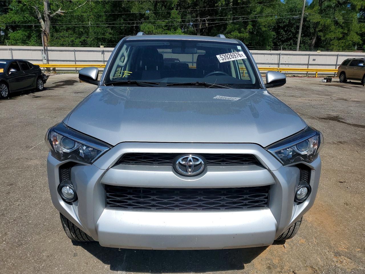 Toyota 4Runner Sr5
