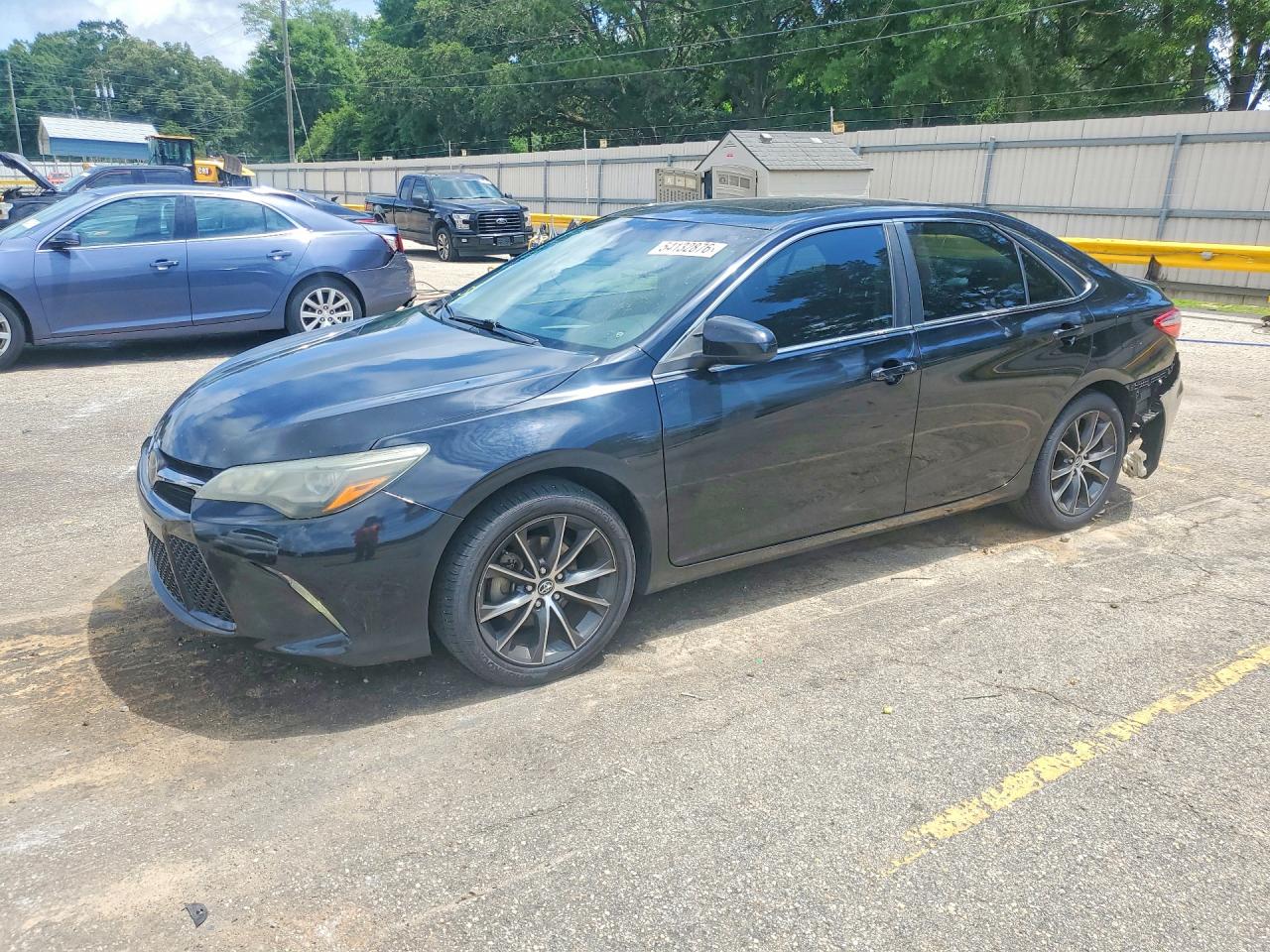 Salvage Toyota Camry Image