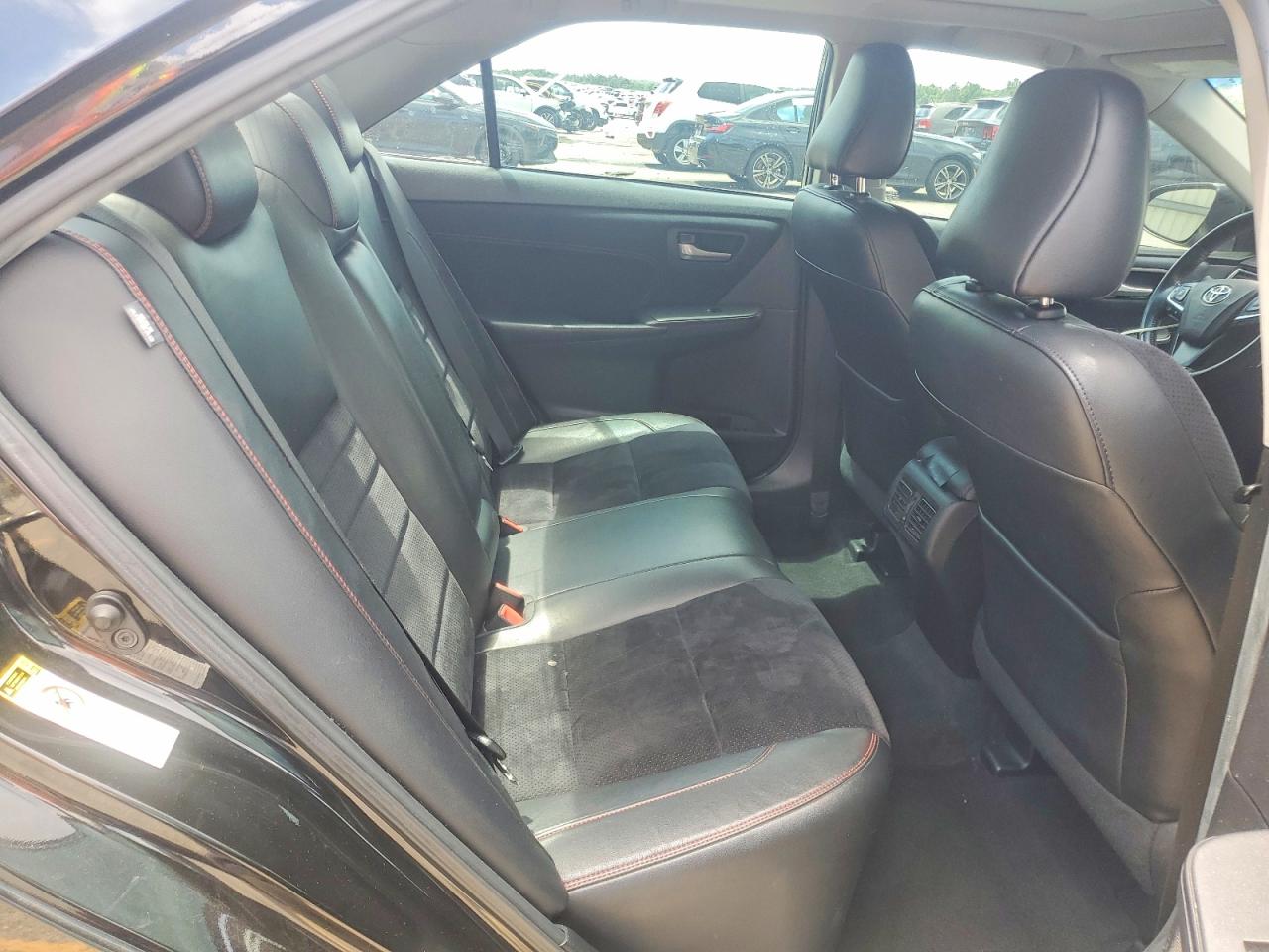 Toyota Camry Xse V6