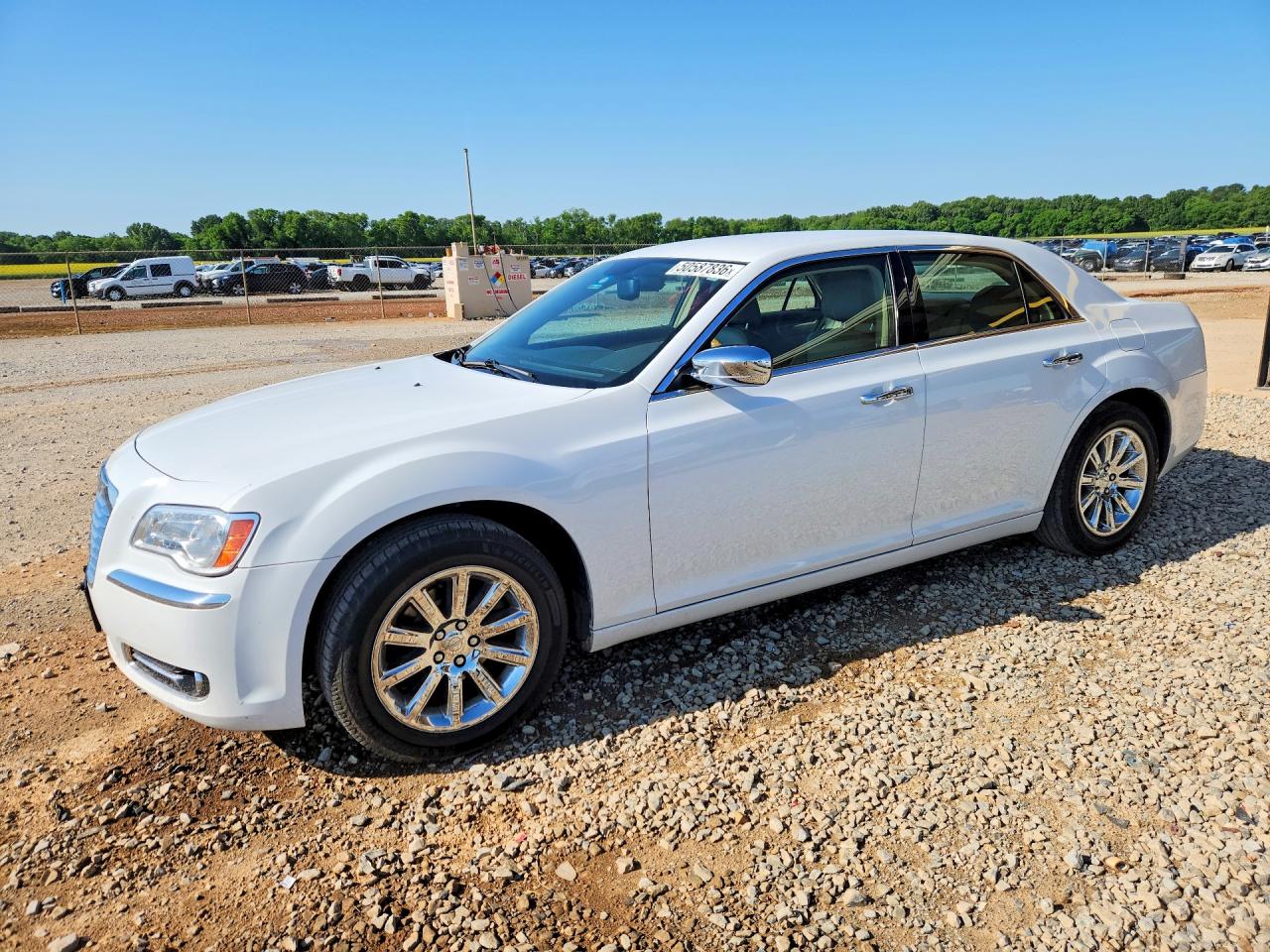 Salvage Chrysler 300 Image