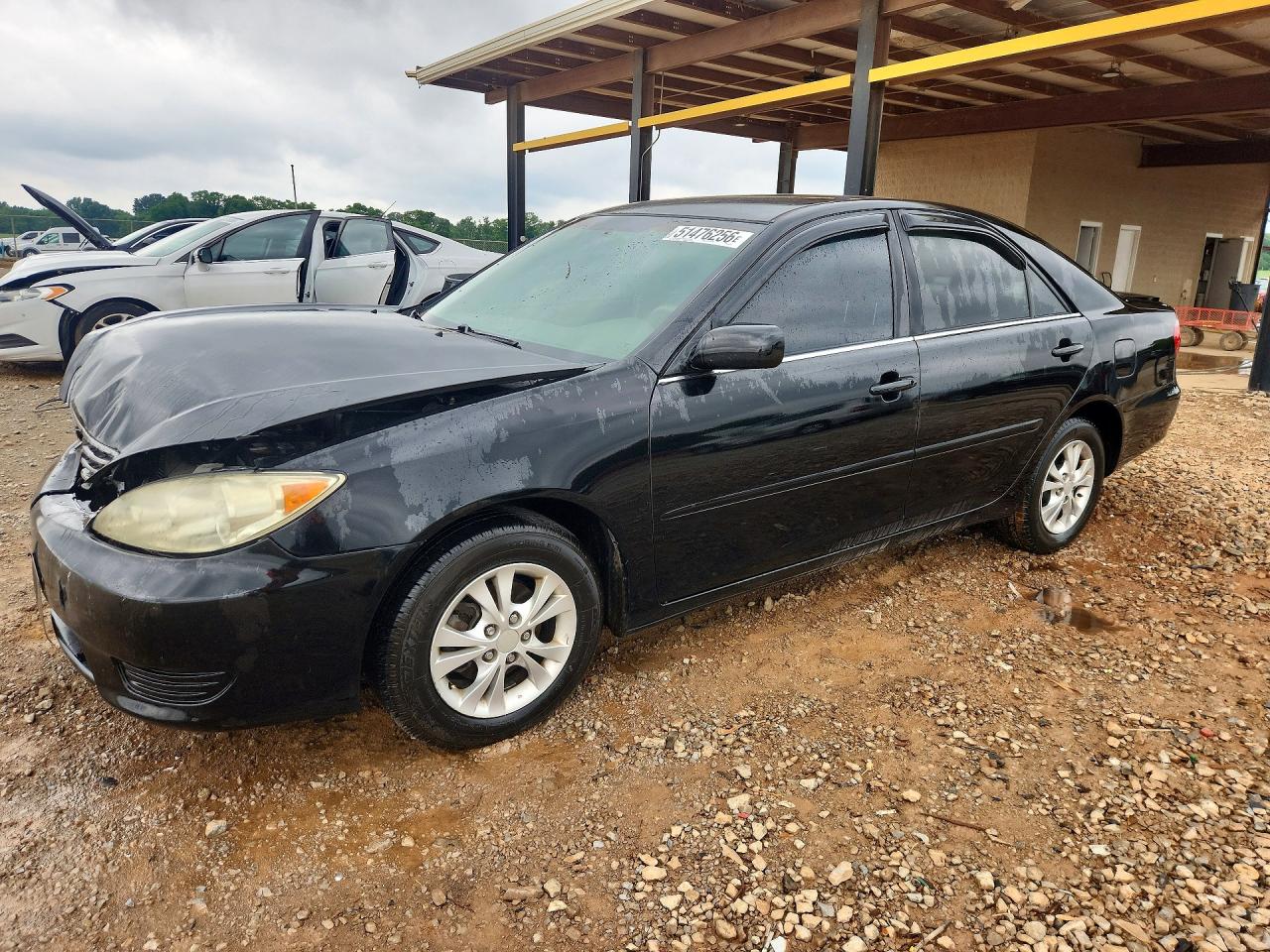 Salvage Toyota Camry Image