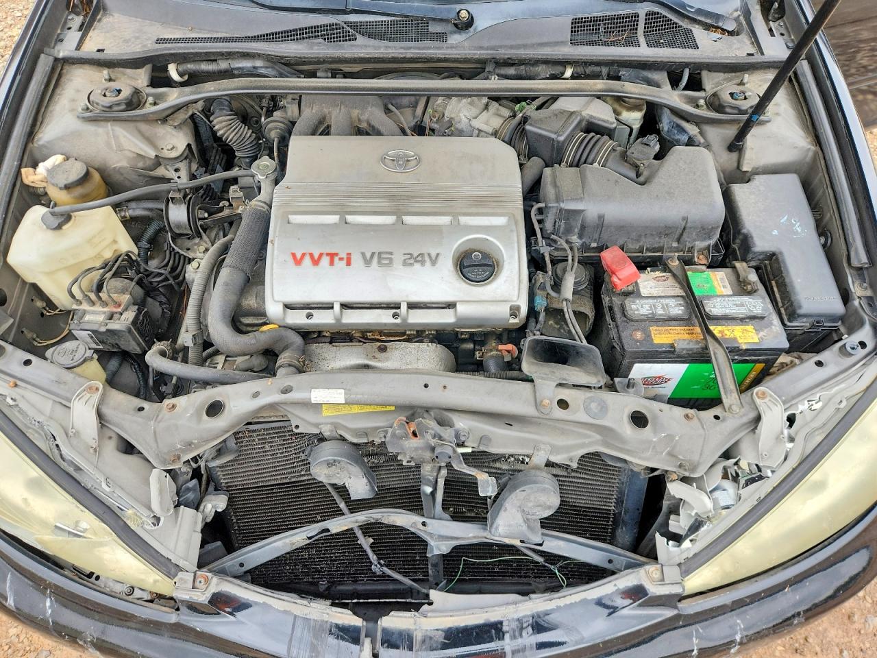 Toyota Camry Le V6