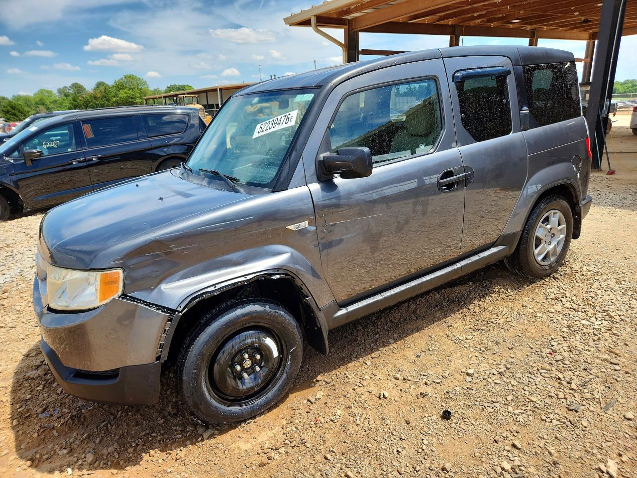 Salvage Honda Element Image