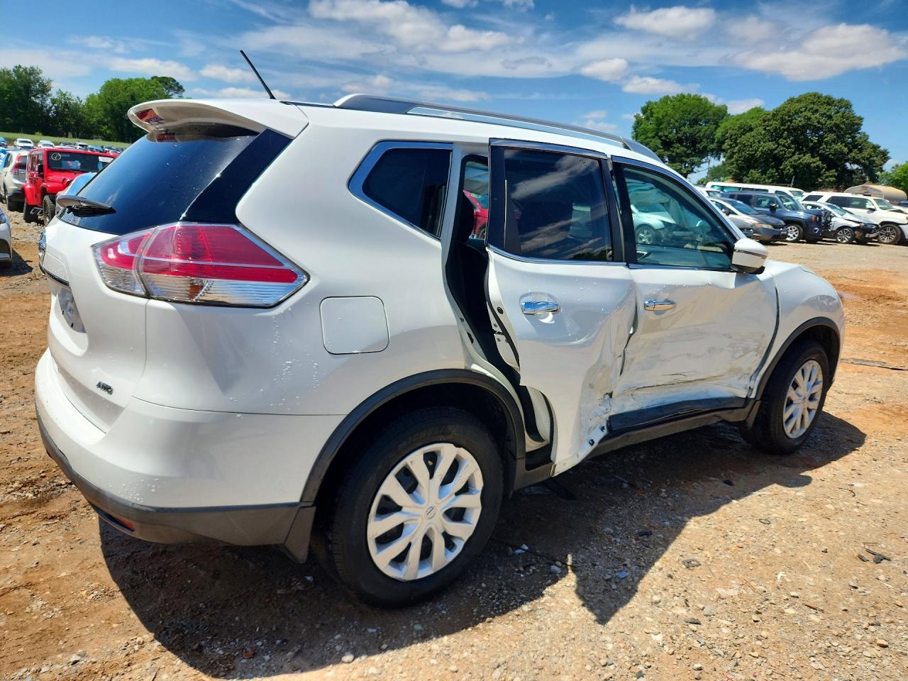 Nissan Rogue S