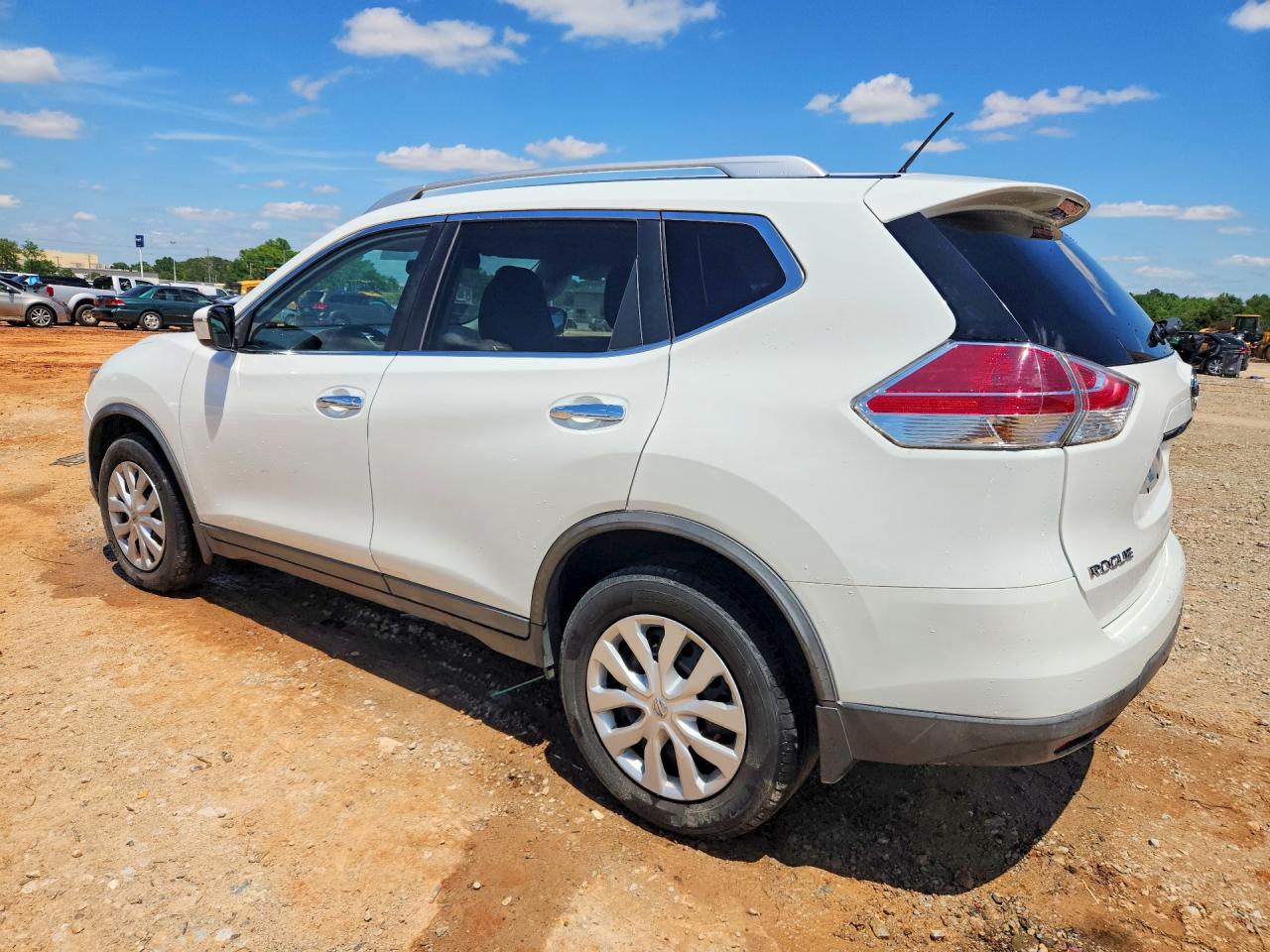 Nissan Rogue S