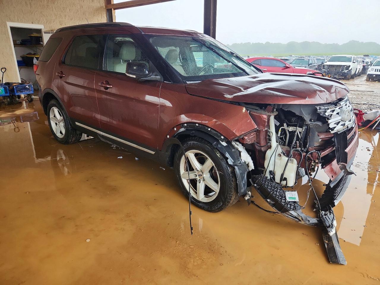 Ford Explorer Xlt