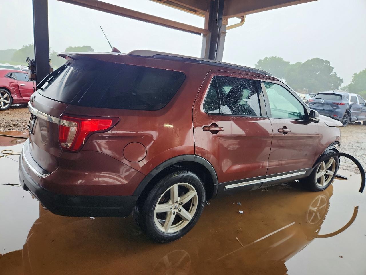 Ford Explorer Xlt