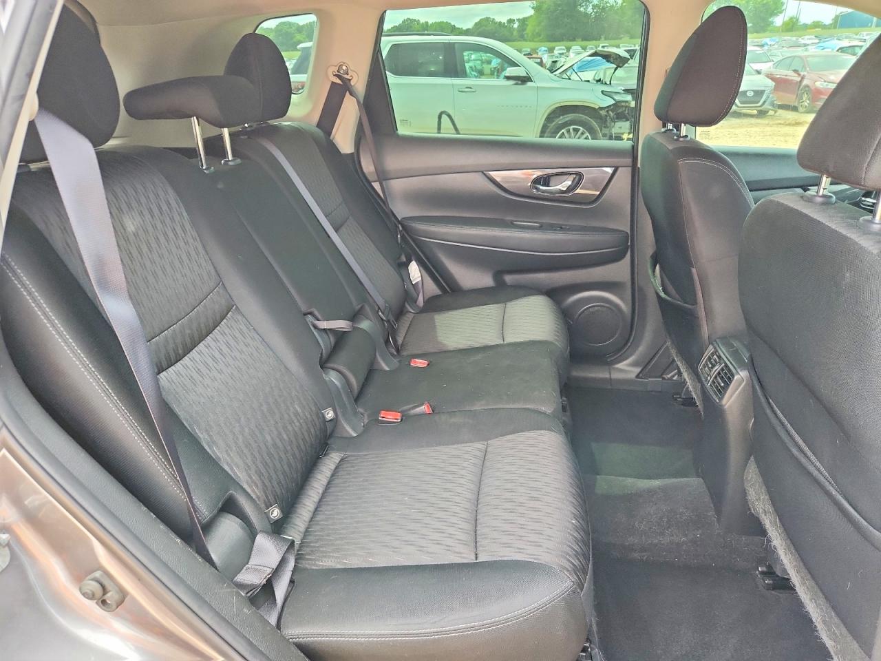 Nissan Rogue Sv