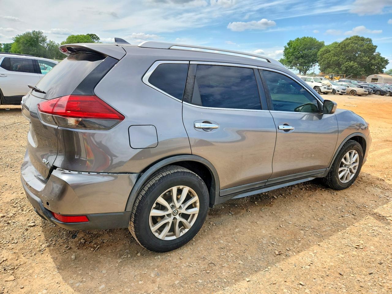 Nissan Rogue Sv