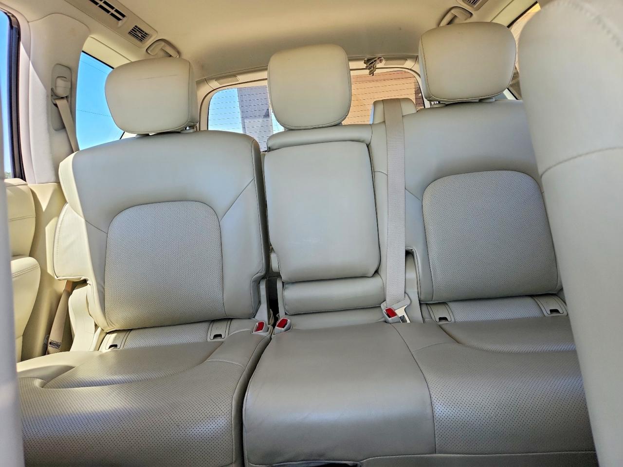 INFINITI Qx Luxe