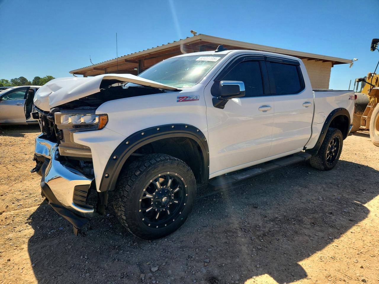Salvage Chevrolet Silverado Image