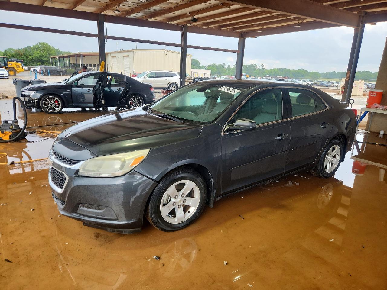 Salvage Chevrolet Malibu Image