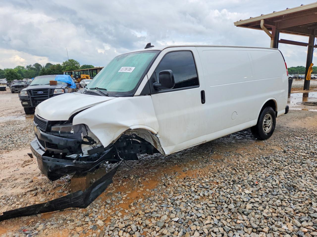 Salvage Chevrolet Express Image