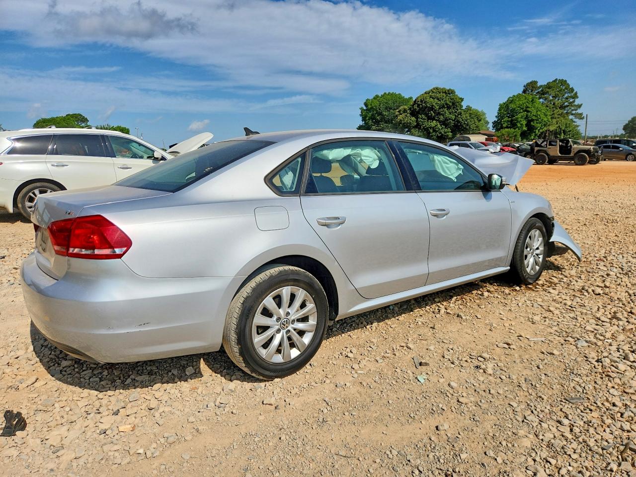 Volkswagen Passat S