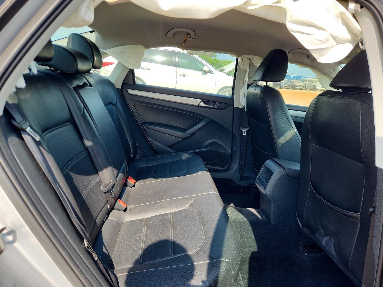 Volkswagen Passat S