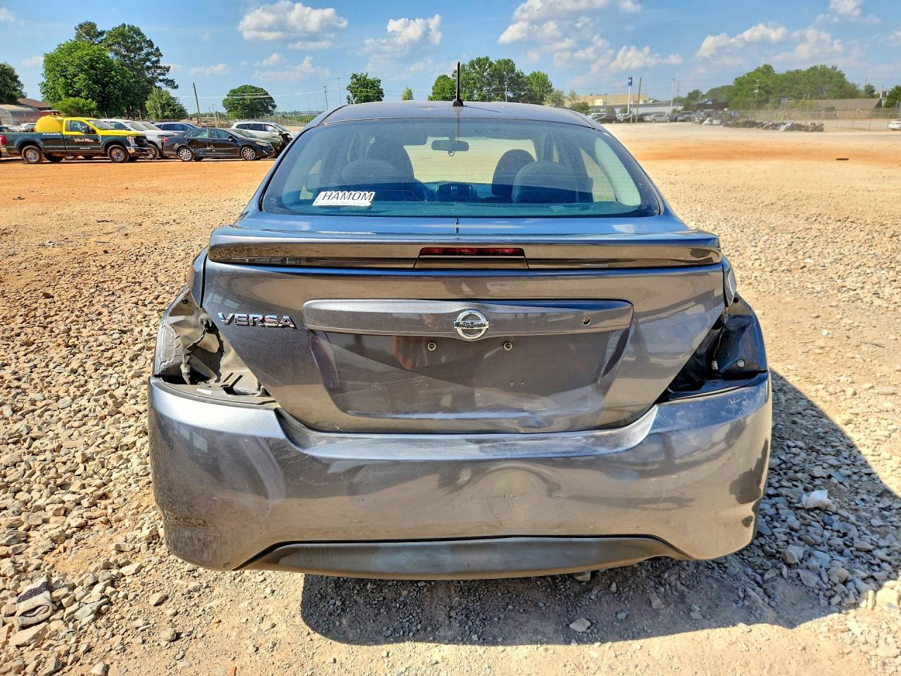 Nissan Versa S Plus