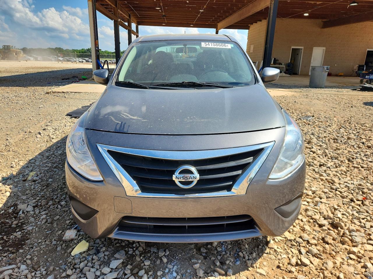 Nissan Versa S Plus