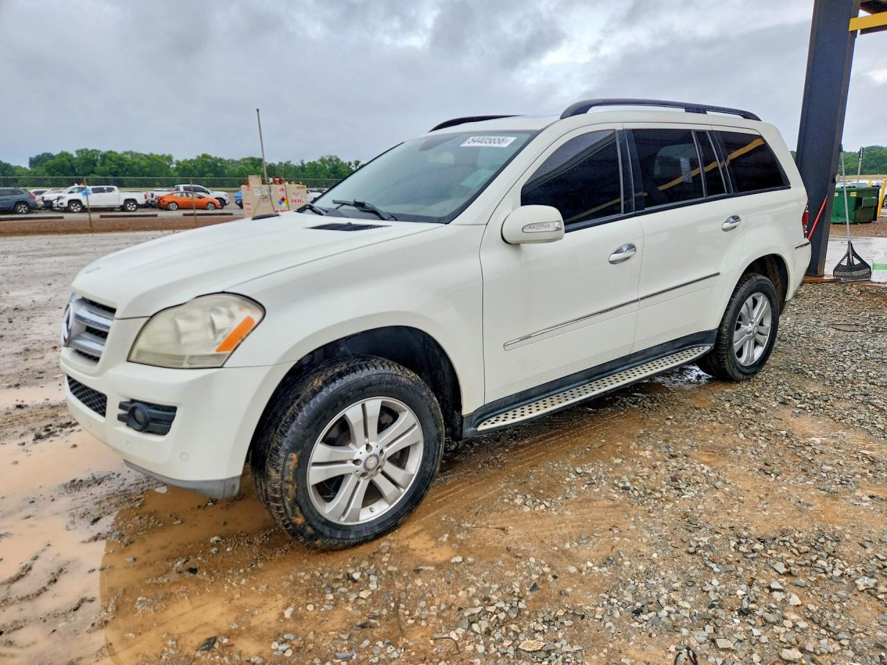Salvage Mercedes-Benz G-Class Image