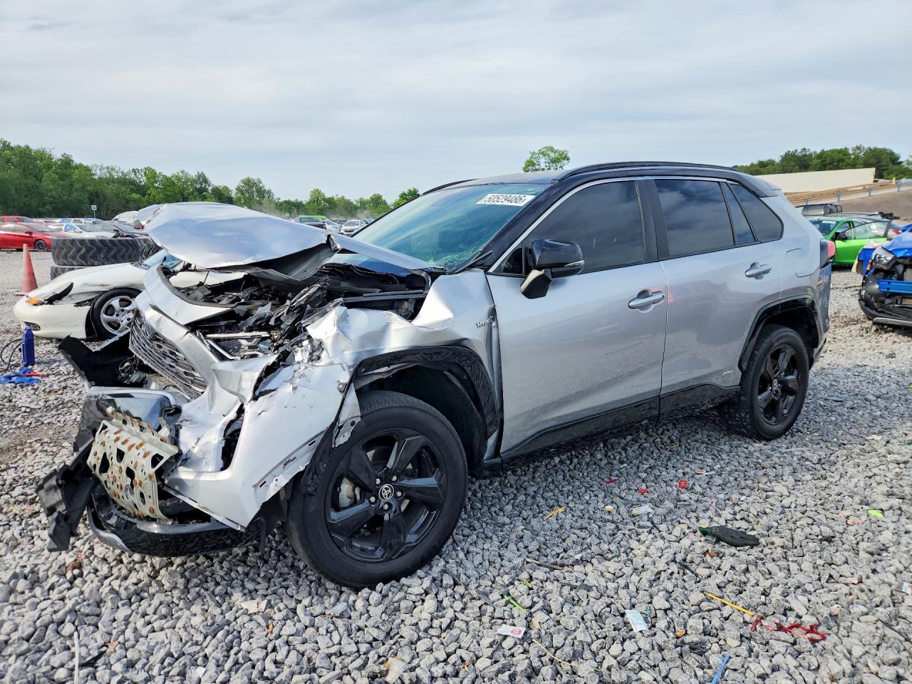 Salvage Toyota RAV4 Image