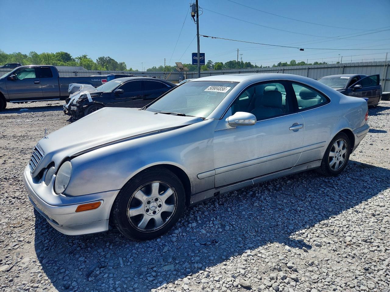Salvage Mercedes-Benz Clk-class Image