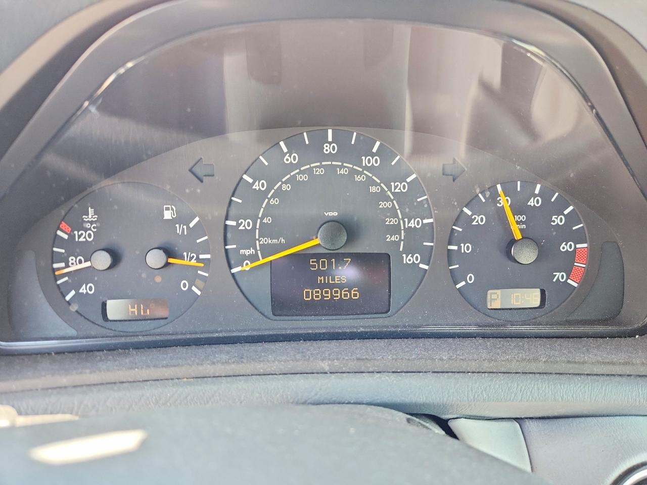 Mercedes-Benz Clk-class 320