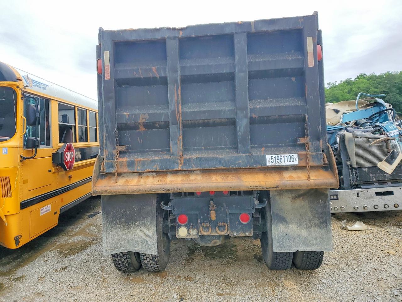 Sterling Truck Lt 9500