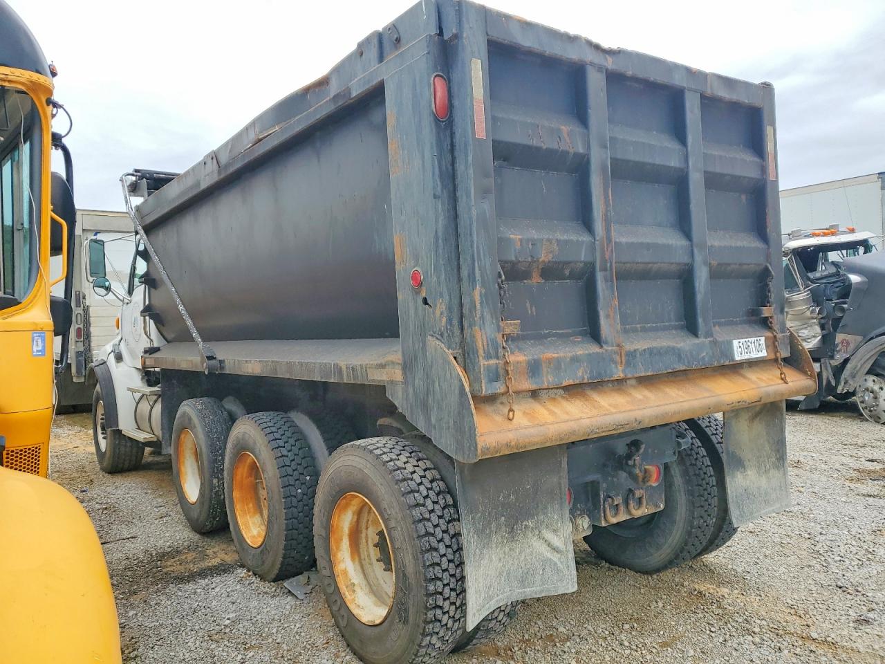 Sterling Truck Lt 9500