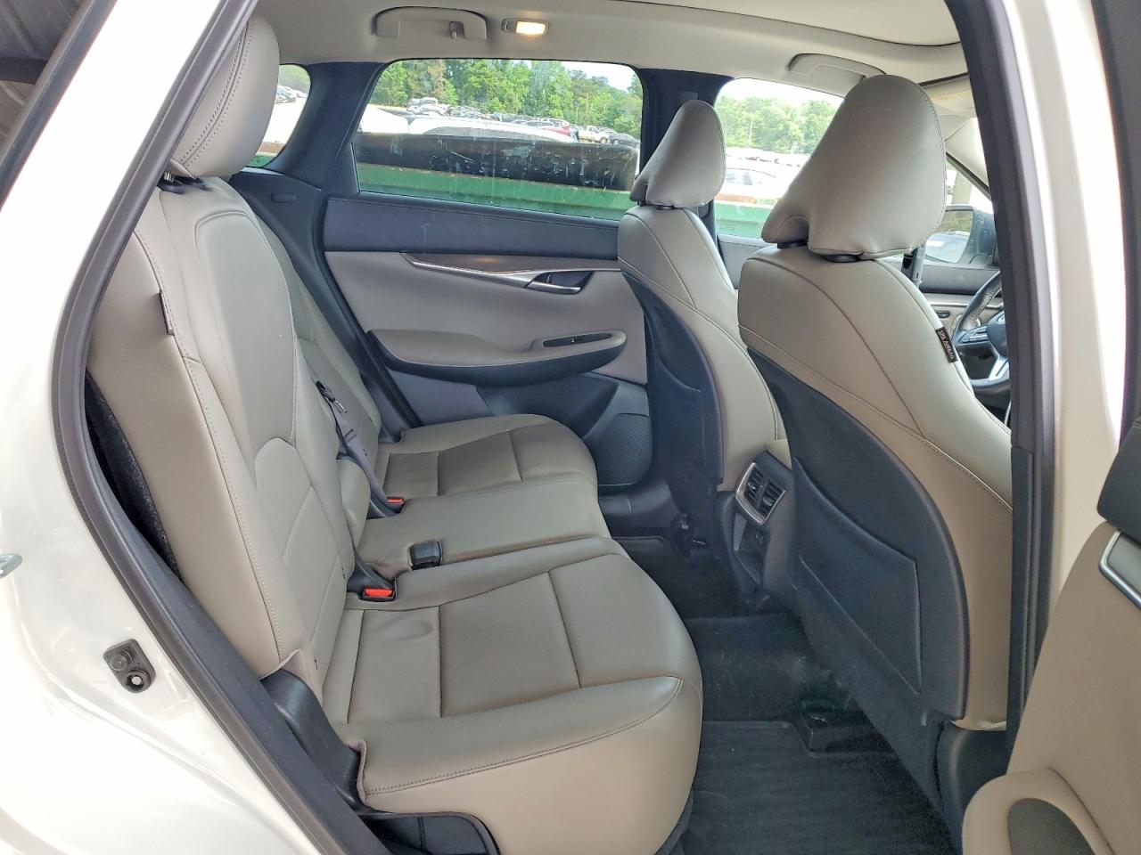 INFINITI Qx Luxe