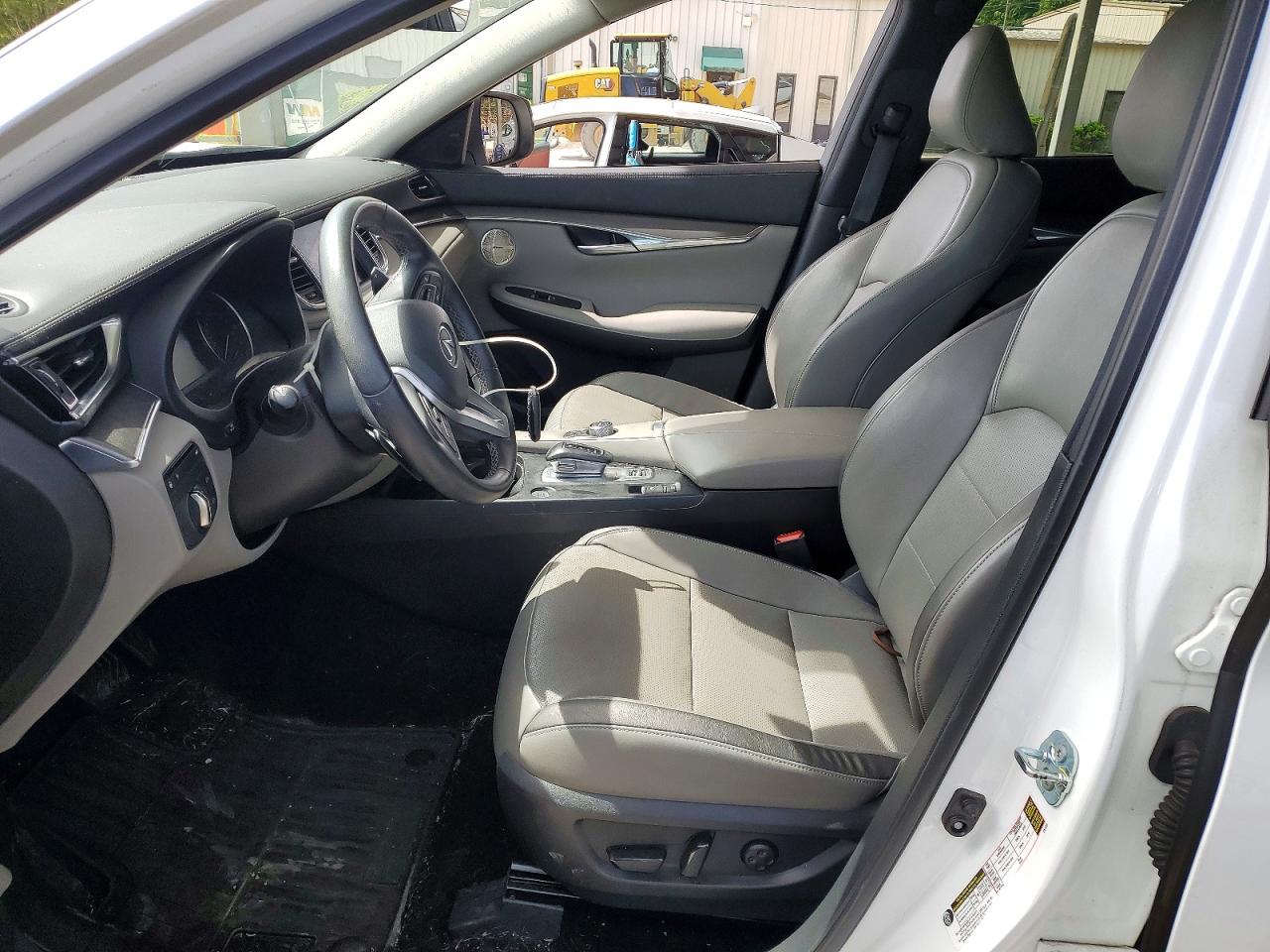 INFINITI Qx Luxe