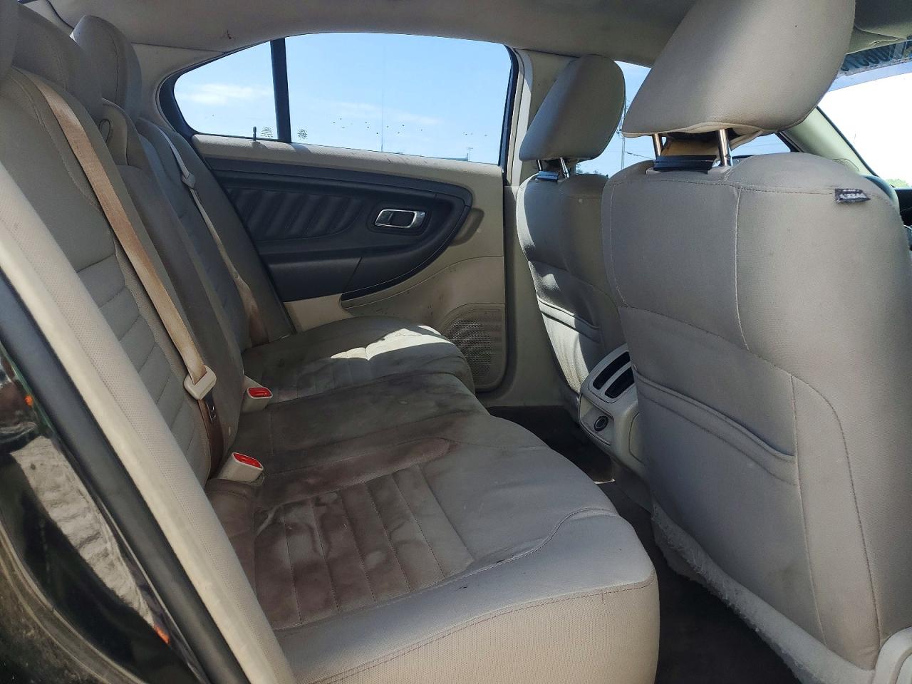 Ford Taurus Se