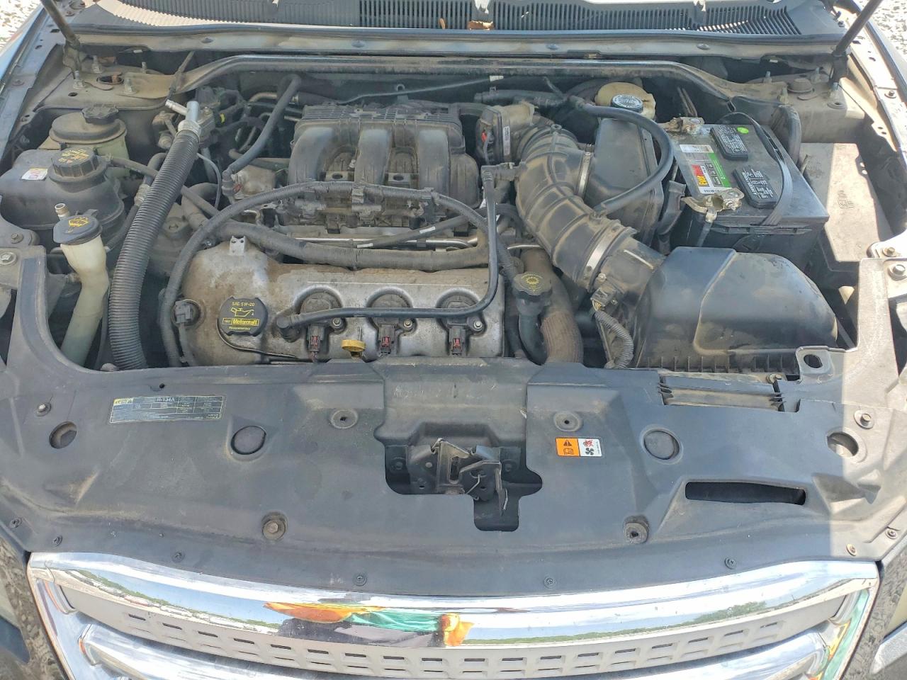 Ford Taurus Se