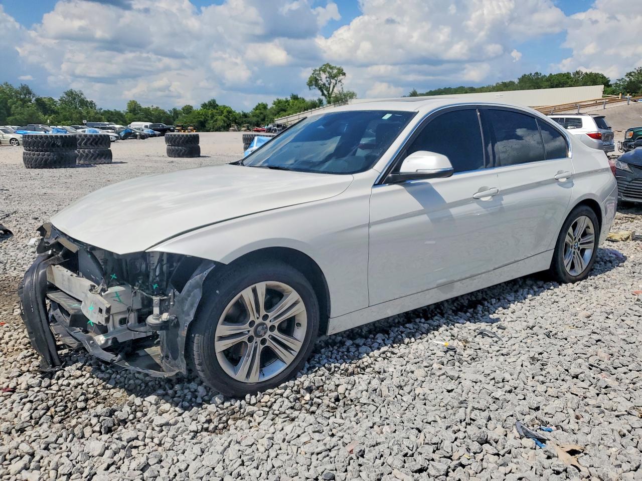 Salvage BMW 3 Series Image