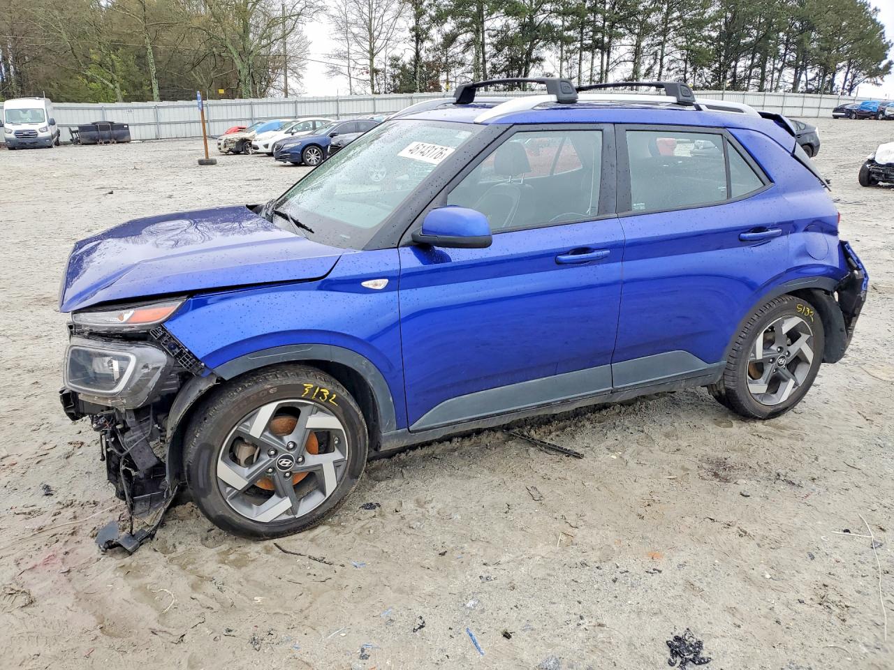 Salvage Hyundai Venue Limi Image