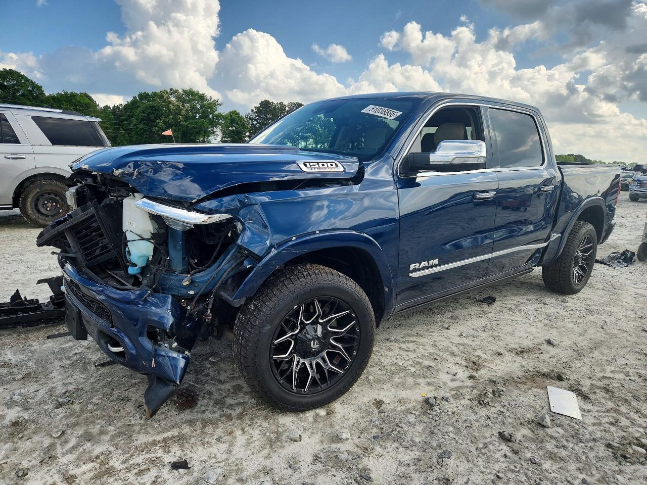 Salvage Ram 1500 Image