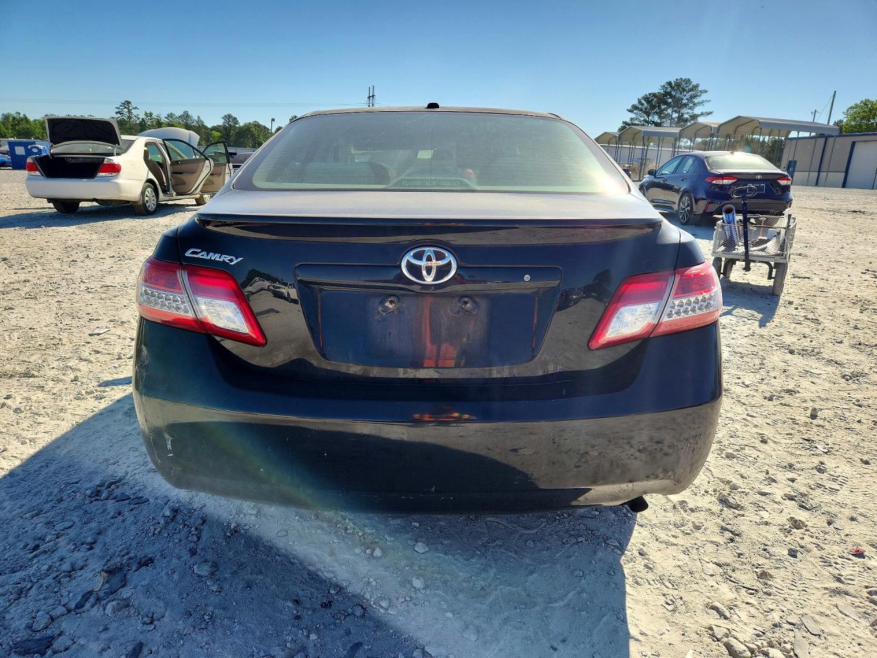 Toyota Camry Base