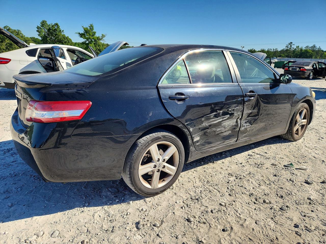 Toyota Camry Base